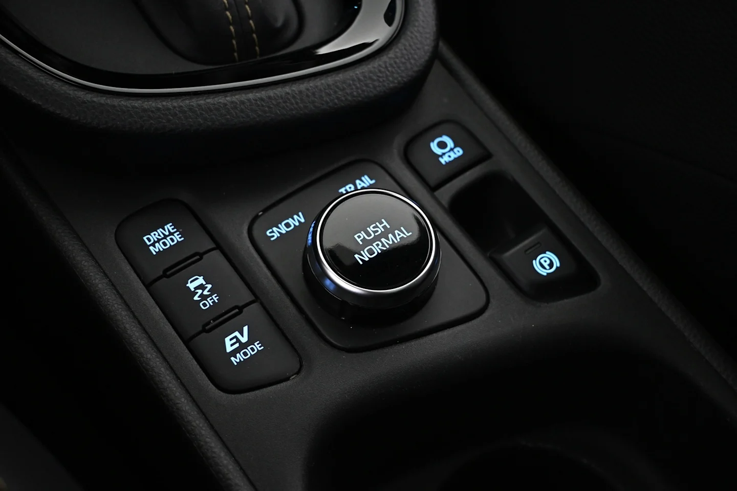 Car Image - 14DBduBVlzPTYMZouDvpUn