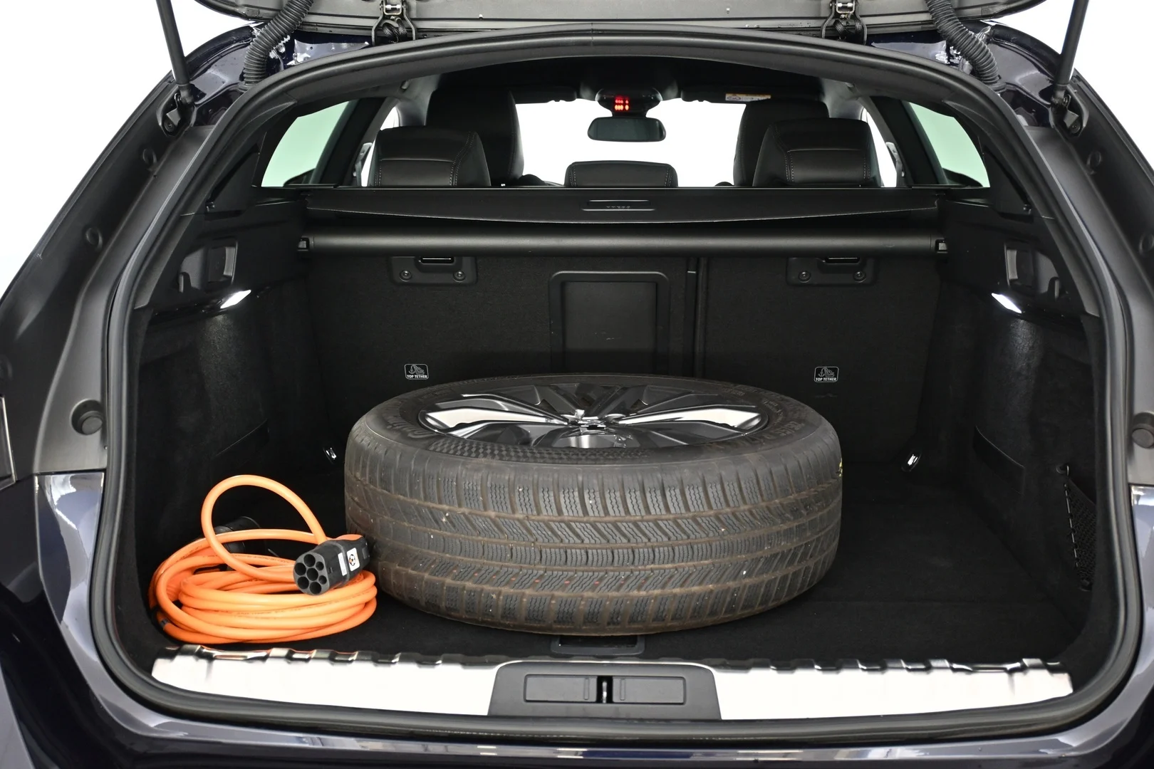 Car Image - 4DM4Eox0anCkDCPvehMQi3