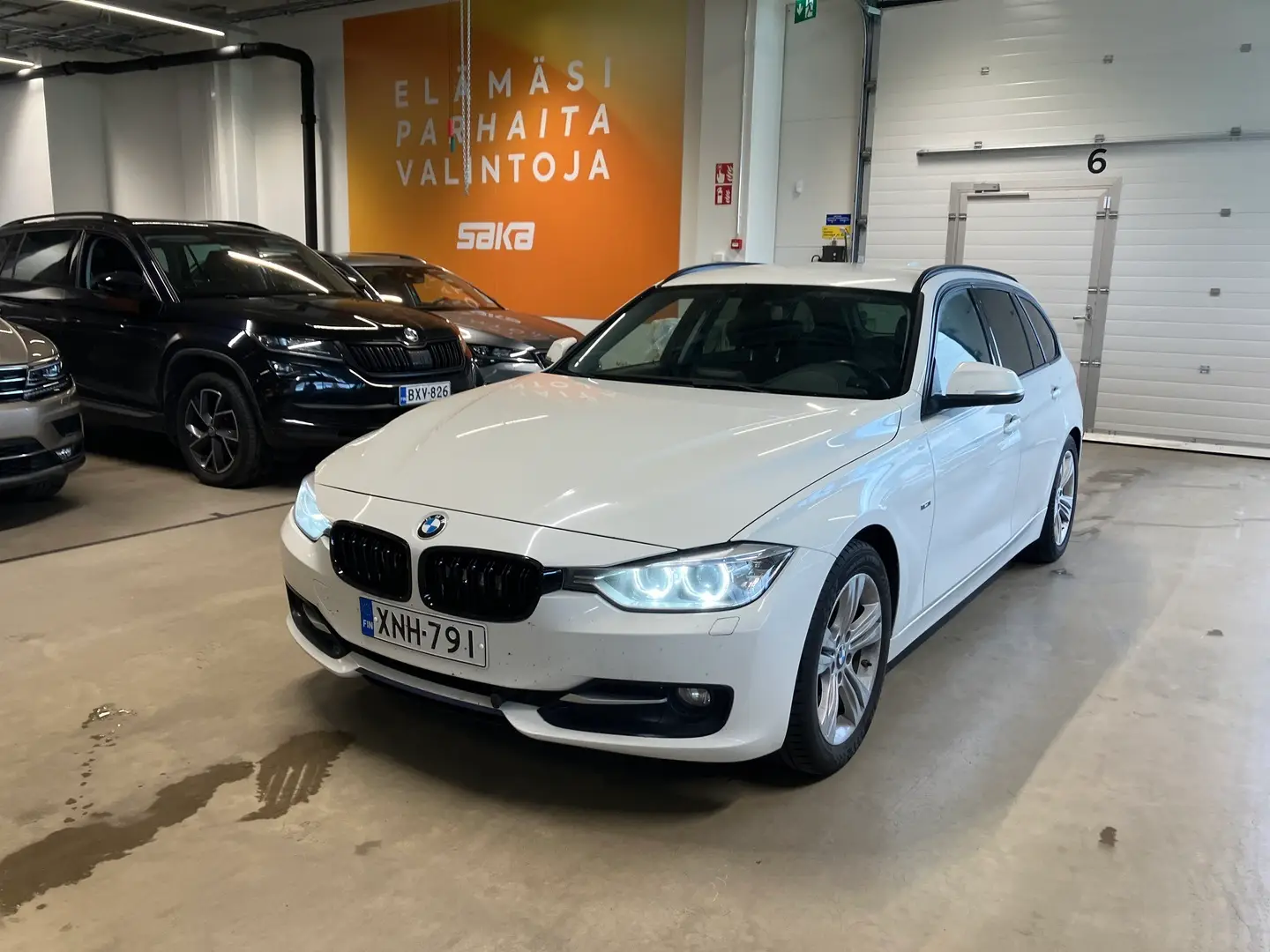 Car Image - 2Ht7cLH4F5jLak0NEpsmUe