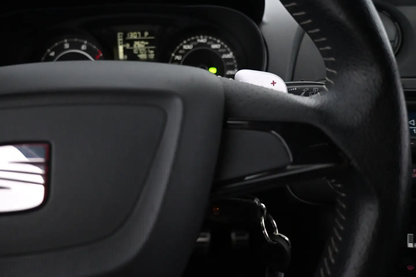 Car Image - 3X4XqmF4mFQaCZ6qXM41vl