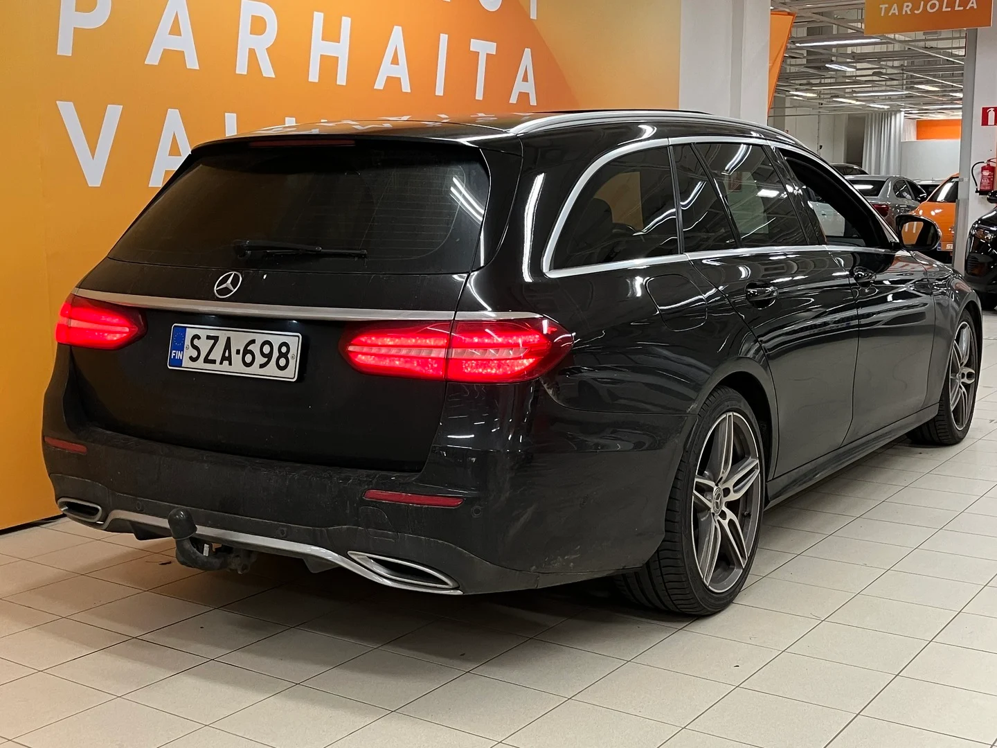 Car Image - 30fm5dM9F3sJ7vHKXVP5Aa
