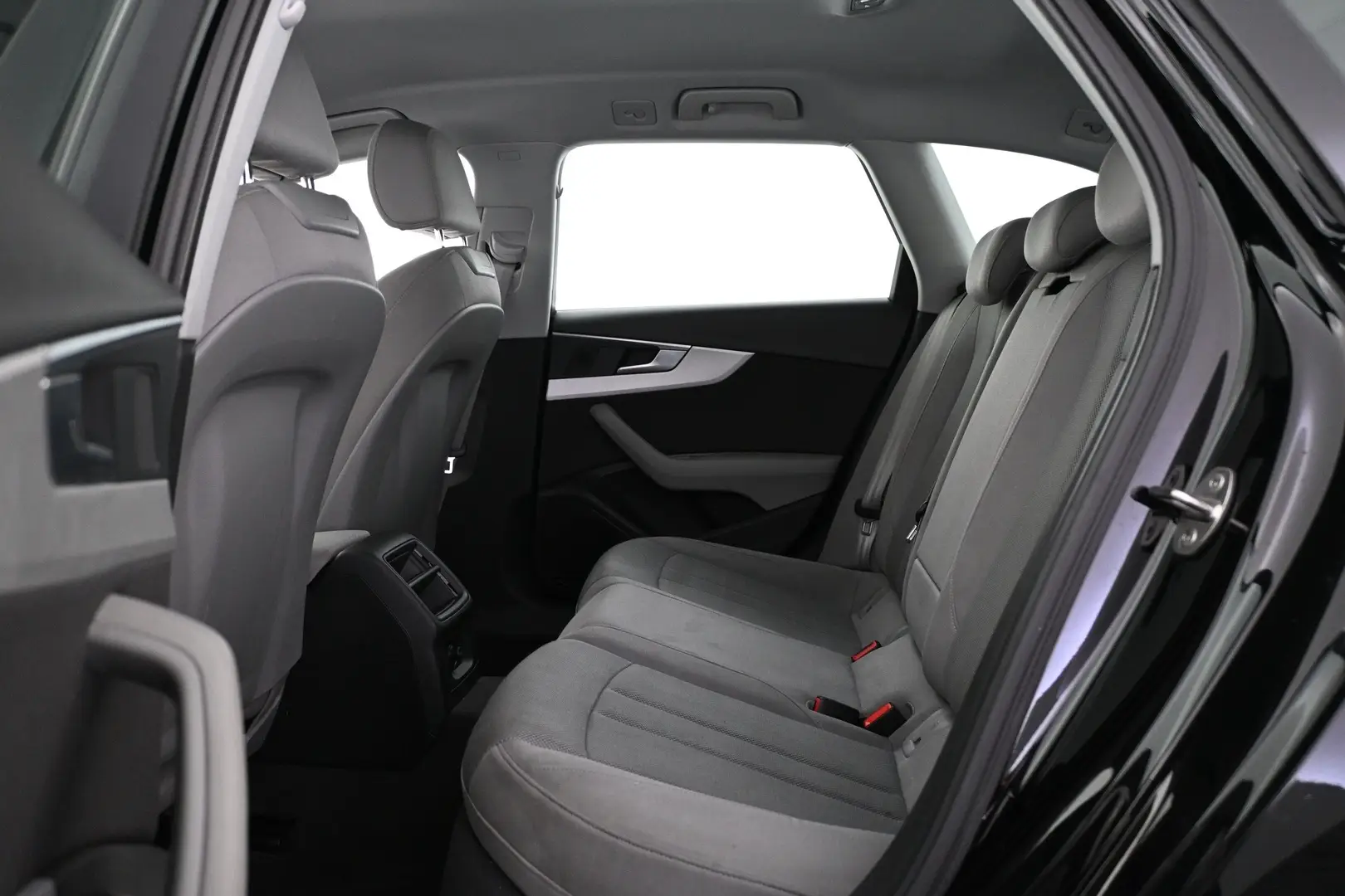Car Image - 7Ji2oQ9T0EyNeCa5CV9ZKj