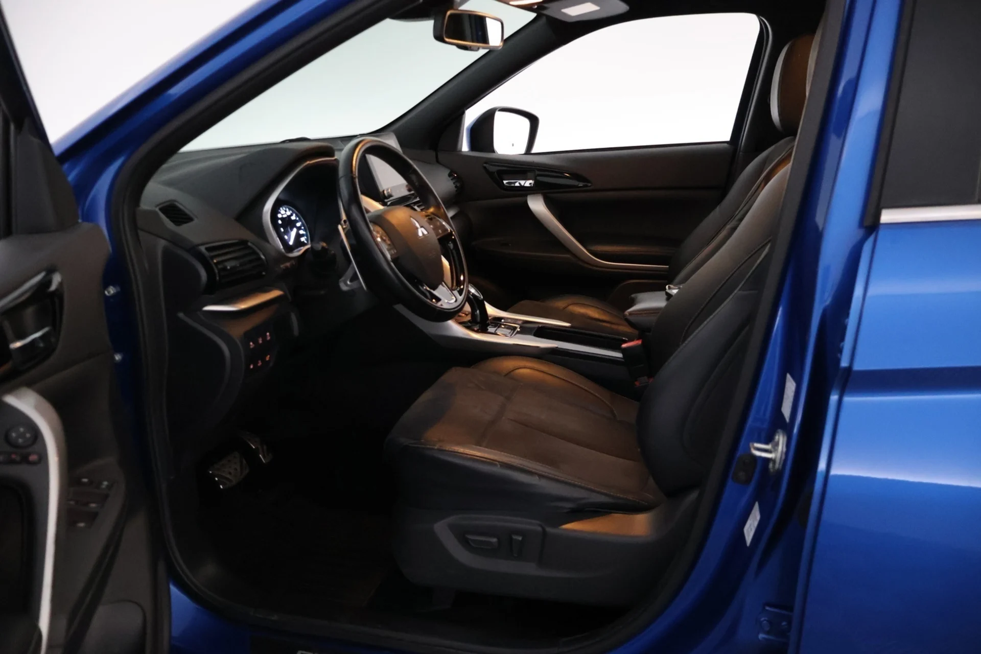 Car Image - 57lgSg5zSKsisOxizvsLuq