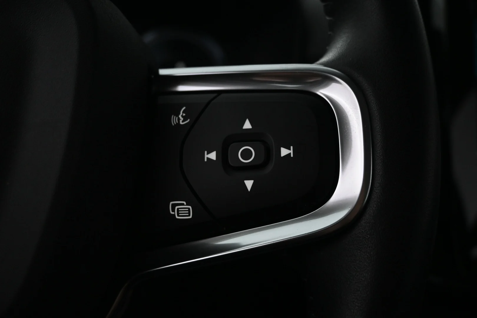Car Image - 7y81vhUNbrToyGWCKsDg3q