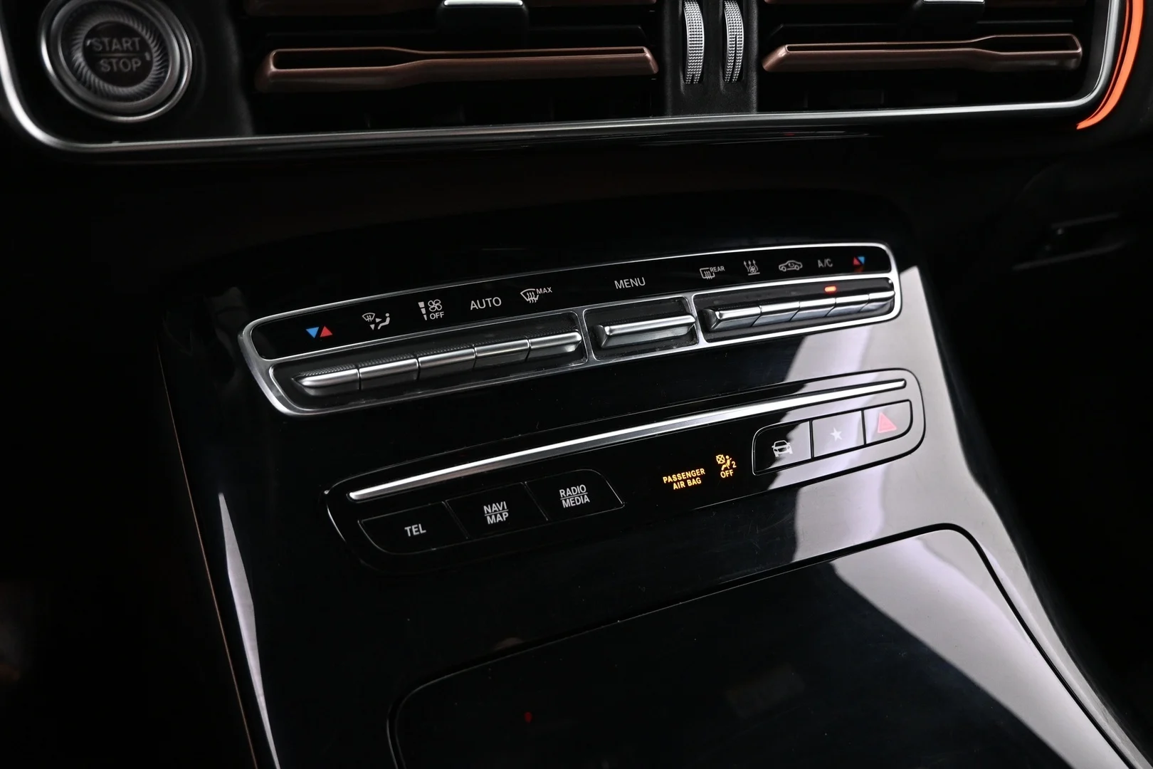 Car Image - 1rVbxTNUEjTBgsxqZ1nUWX