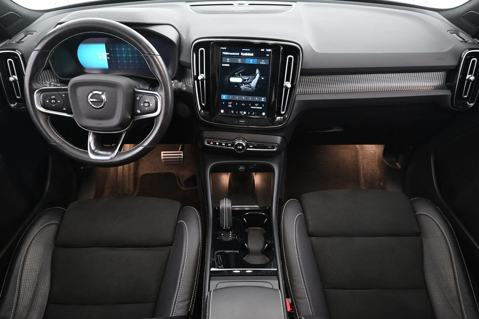 Car Image - 2L4mb0rJTO92G5GIX6KOkT