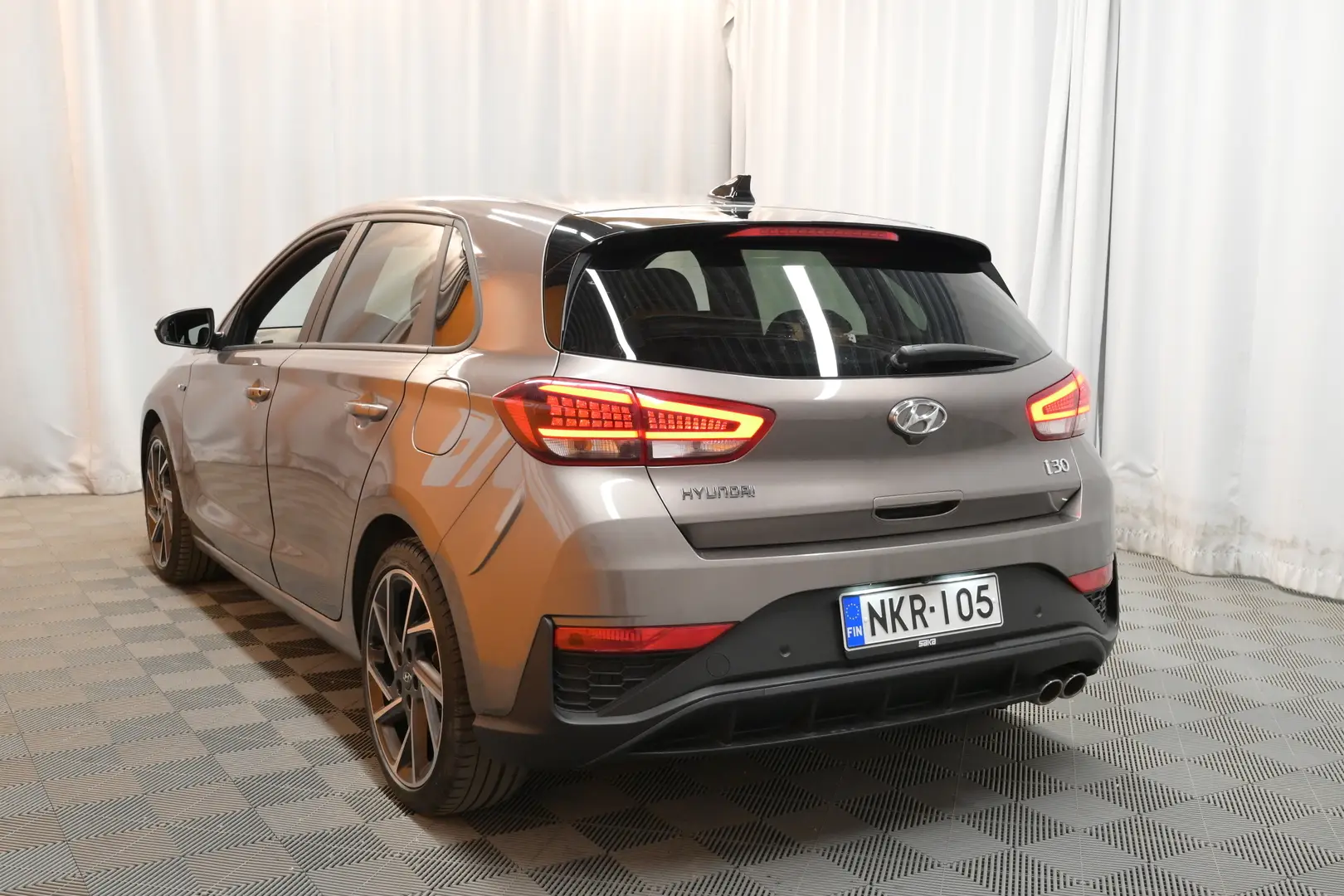 Car Image - 1uFz45u47rCosbxIWG1mxH