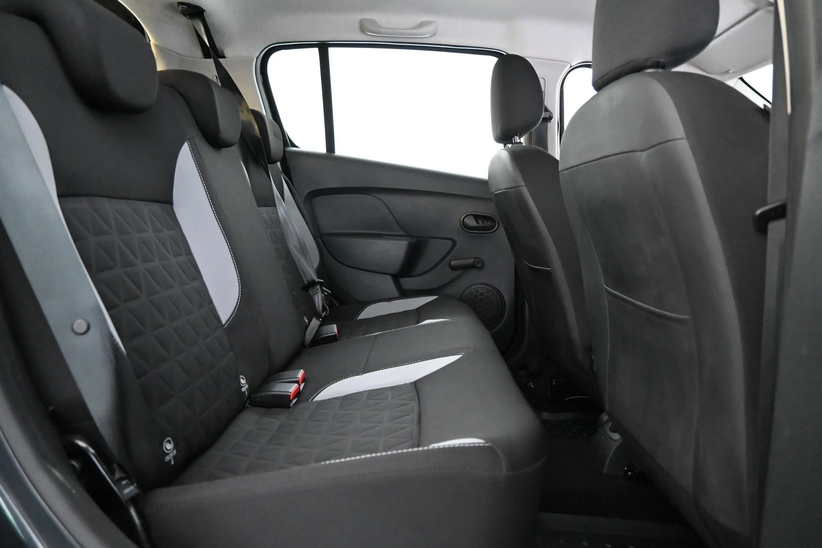 Car Image - 4uzpnQkP3BIMNKGzg7yHa0