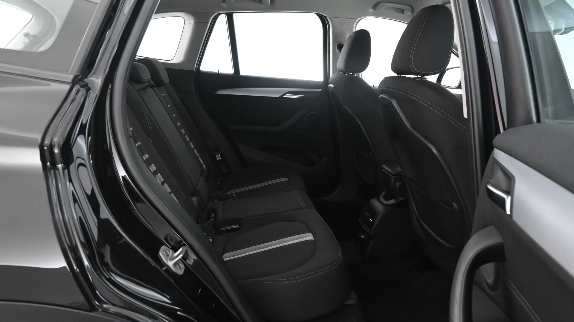 Car Image - 2qtBP7nYMcFiVnXSHBDyWq