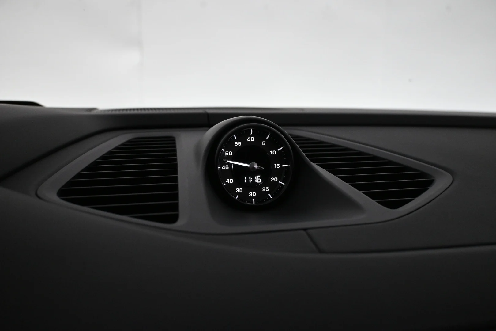 Car Image - 4GYuse4hKnHsVHkqbBkPPM