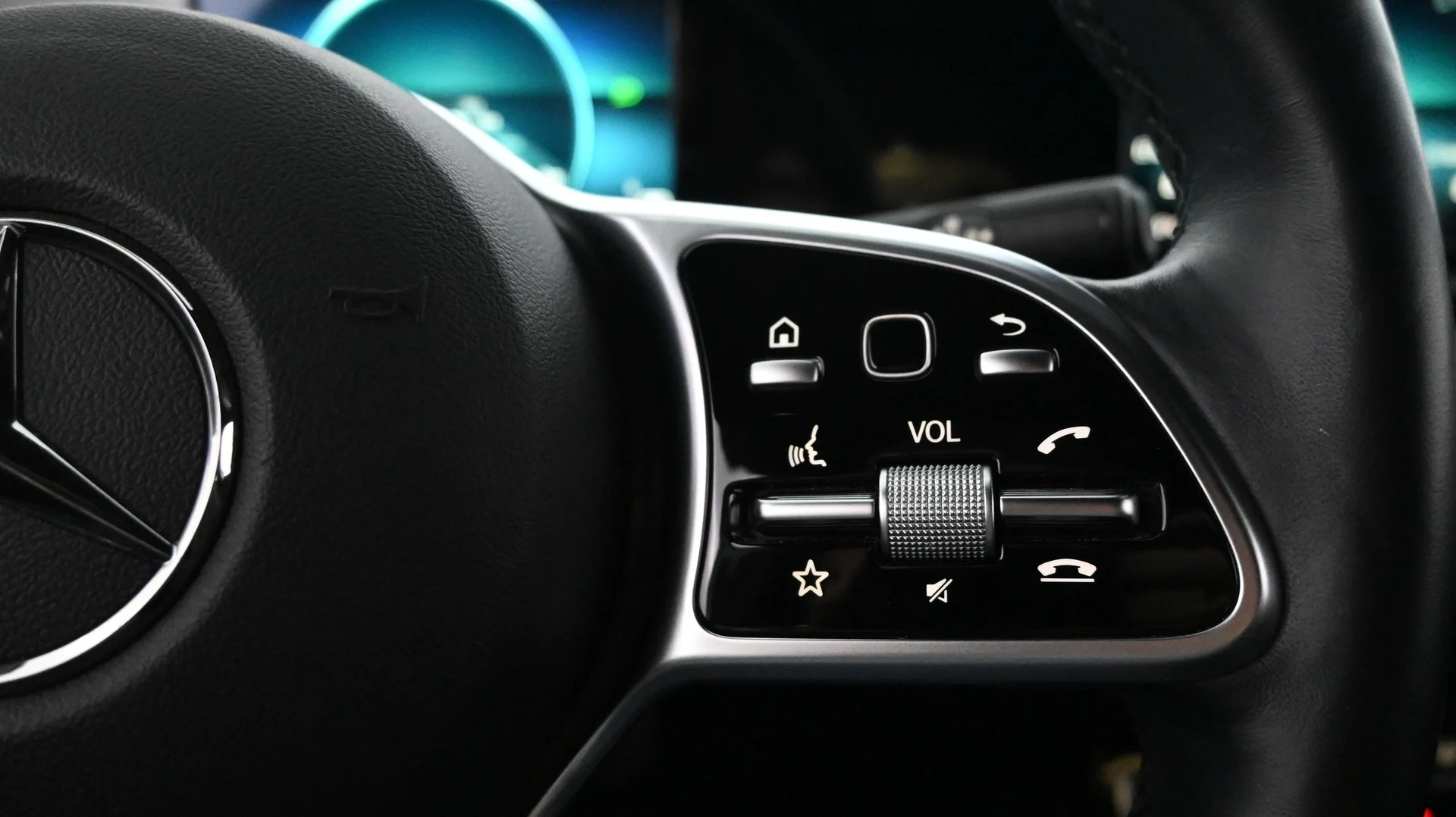Car Image - 1KZLrkuPT1EVw9Vi3x1VCQ