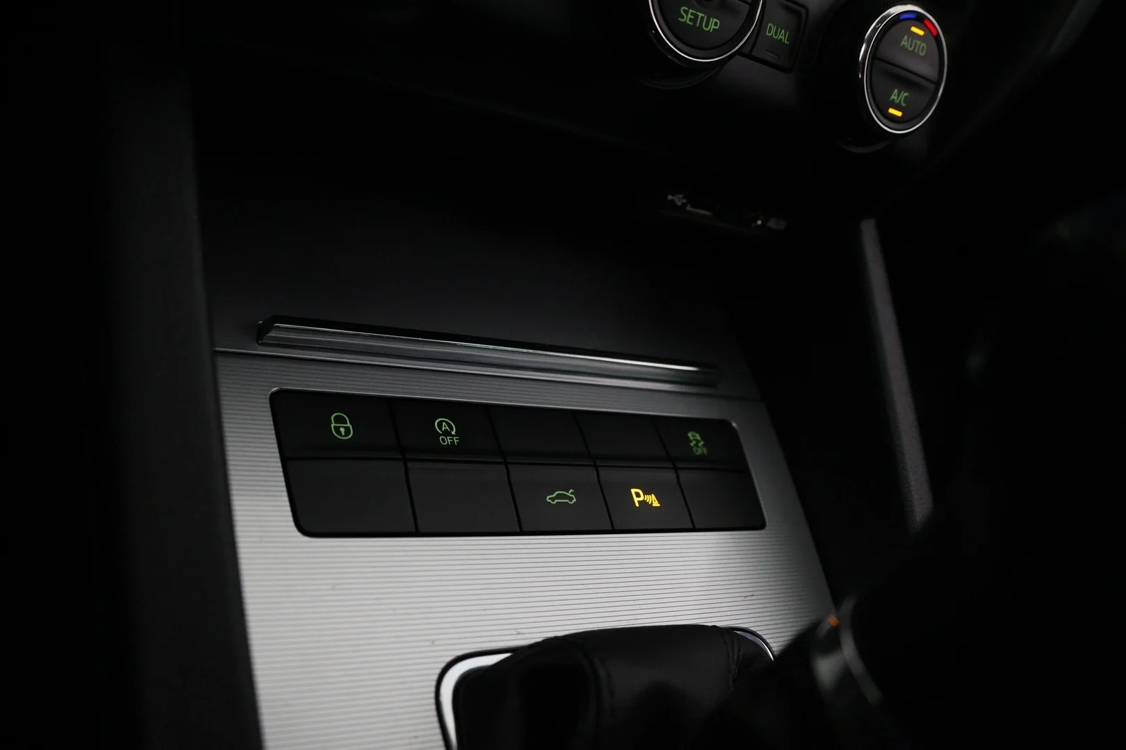 Car Image - 5ekB0ufms4yAJPWe50Z1uF