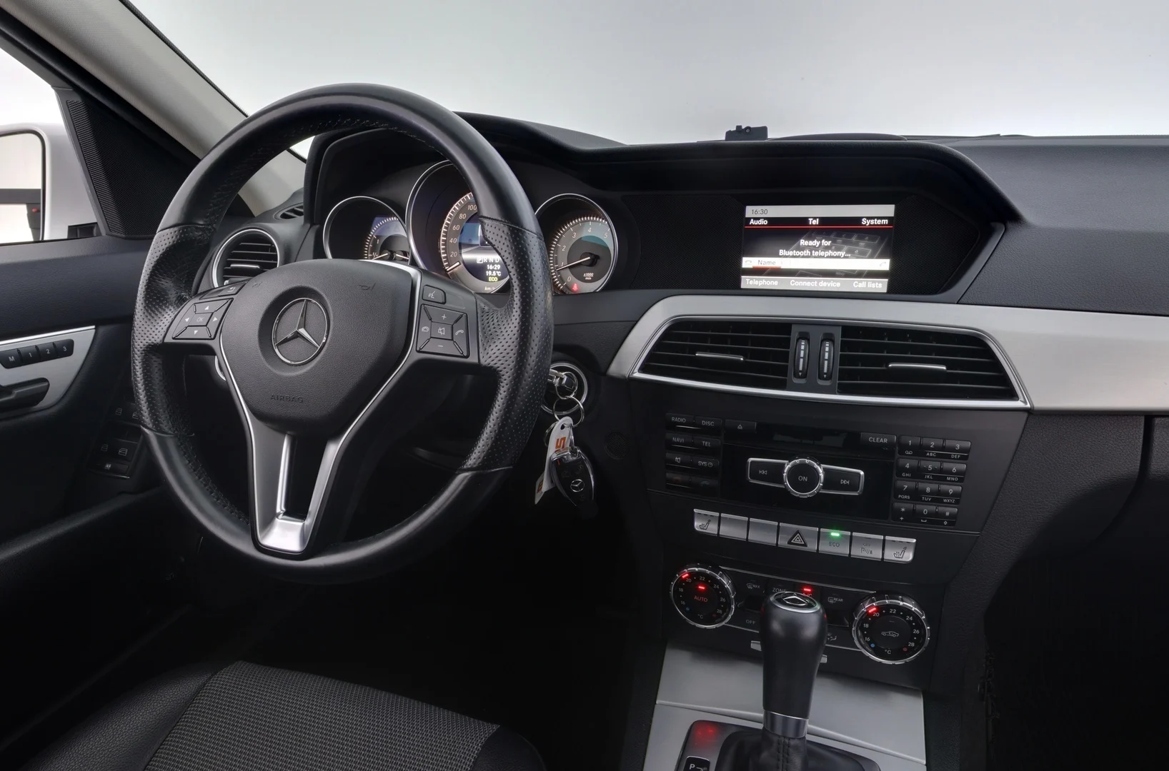 Car Image - 67QPSRZQPLyZaoZXsnsQJL