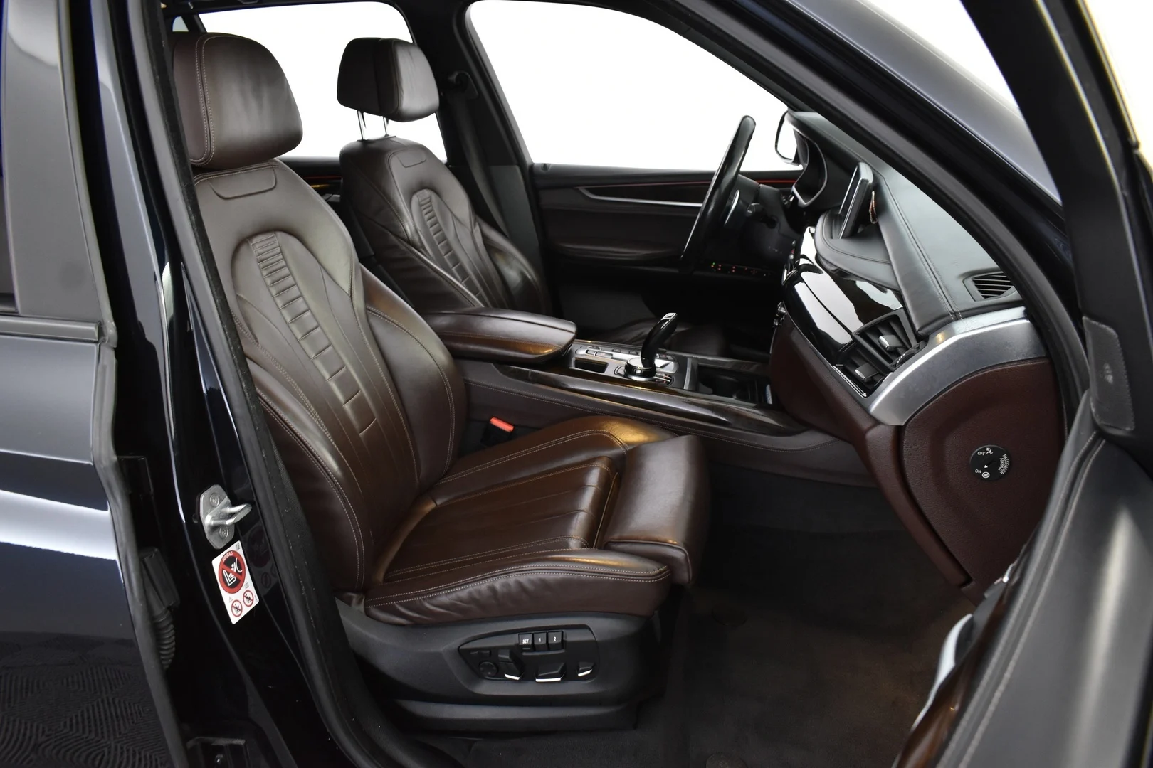 Car Image - 5SYlZsEpkIHsk1pHKQkV3Z