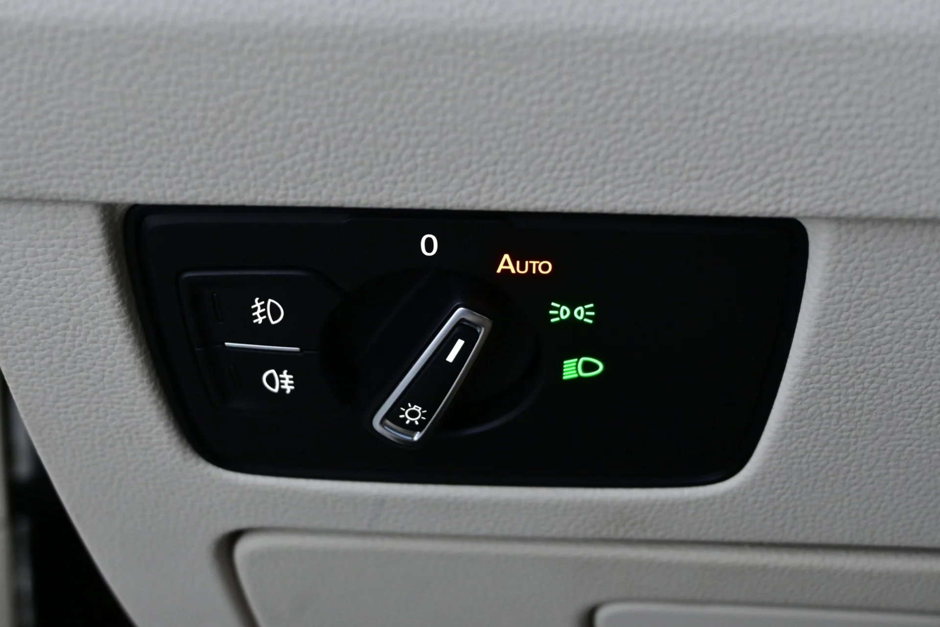 Car Image - 2p2JdEH6wMIfrdssndpD1Y