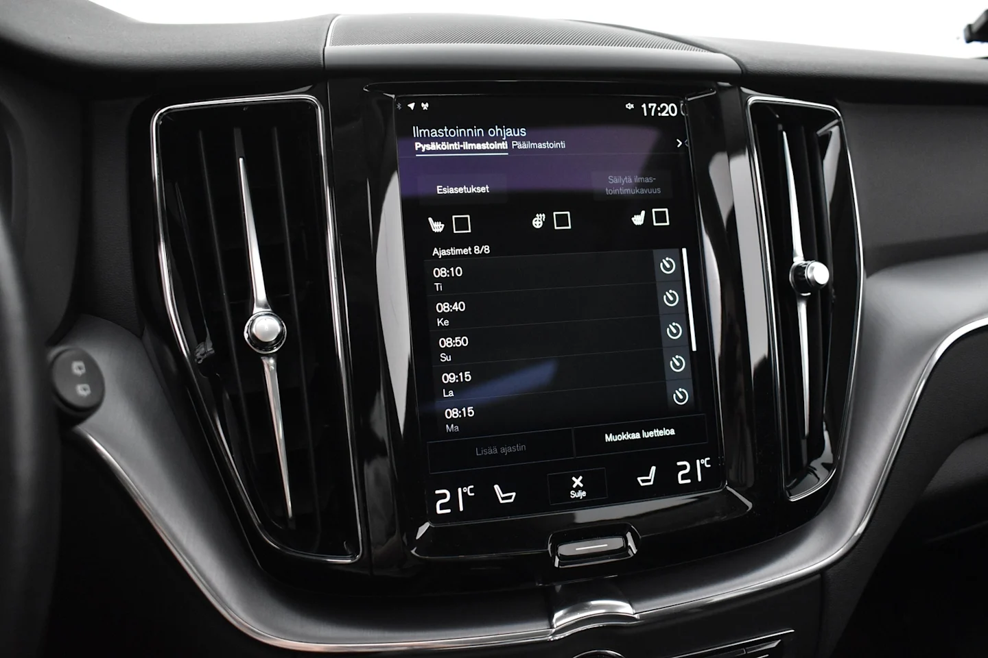 Car Image - 3P1RCyyC8KUG34oB8MzfAJ