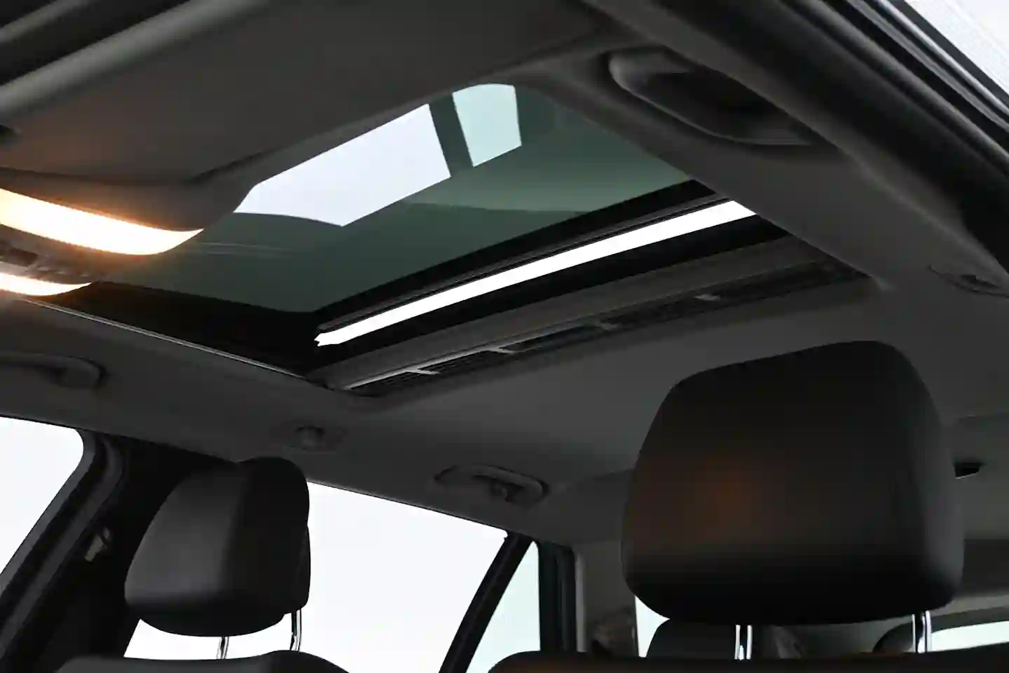 Car Image - 4GnvEMvPiZWbHGf9V3K1PY