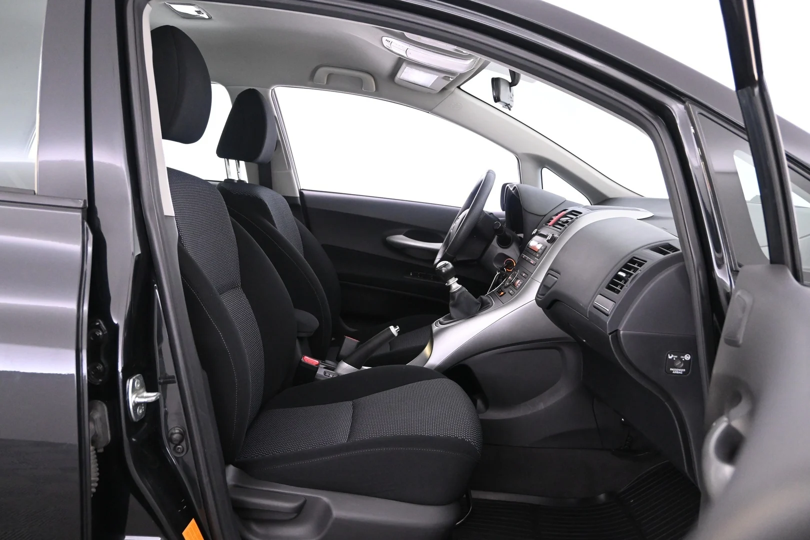Car Image - 5Ep8v7WJKl4ngV70V1oiyi