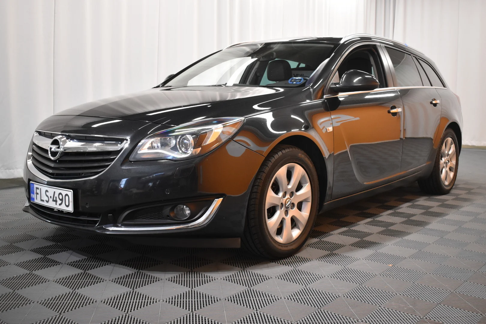 Car Image - 7o1KKKYmeDLLQl12h7Pcu8
