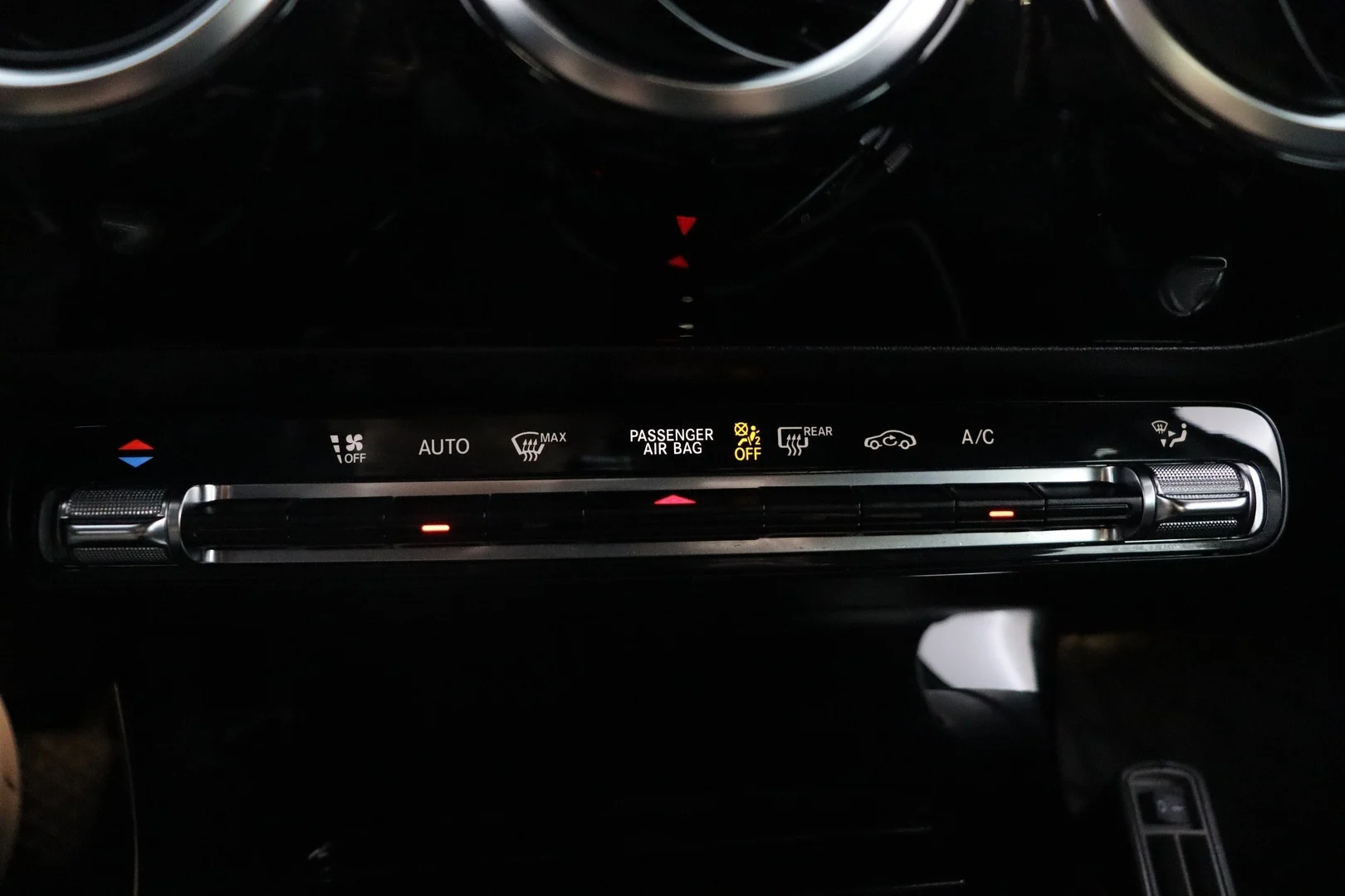 Car Image - 1AJWptYGq77wBgRpF1JJHC