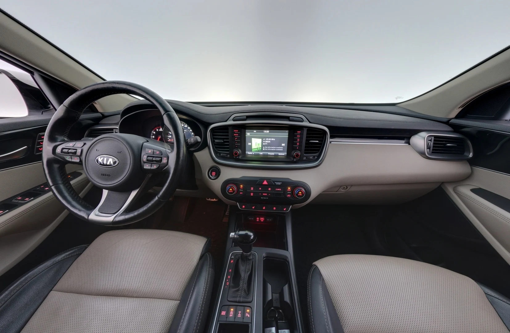 Car Image - 3yFtp4Fs87lk0HK9zECILH