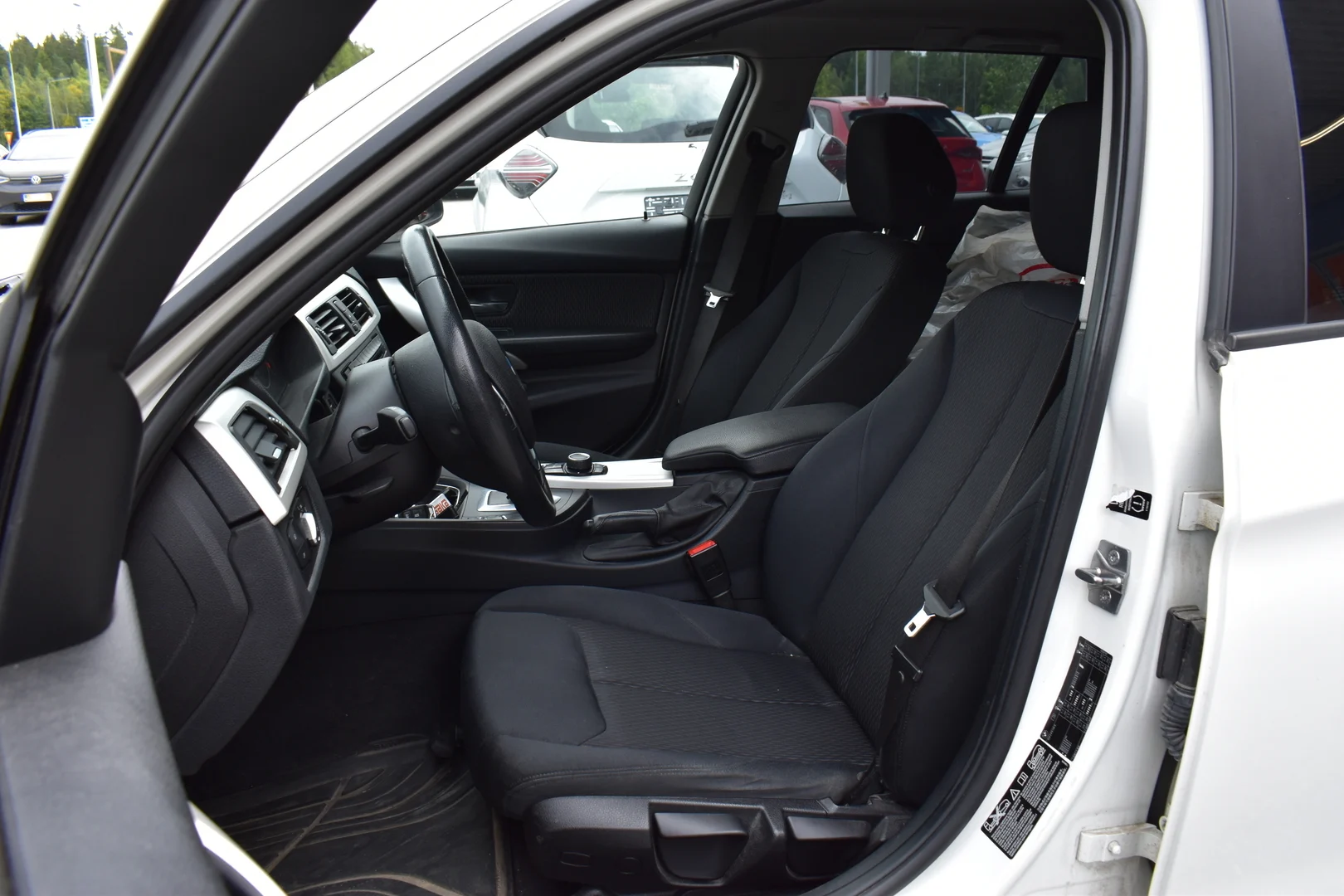 Car Image - 5sc42yj1yfVVsNAnj5Nk9o