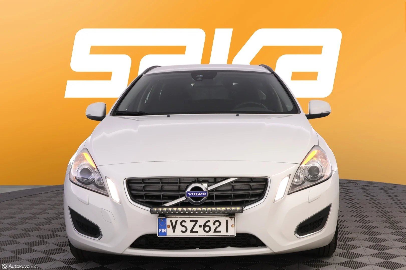 Car Image - 7JE65xhpk49zTVyfjTcIvy