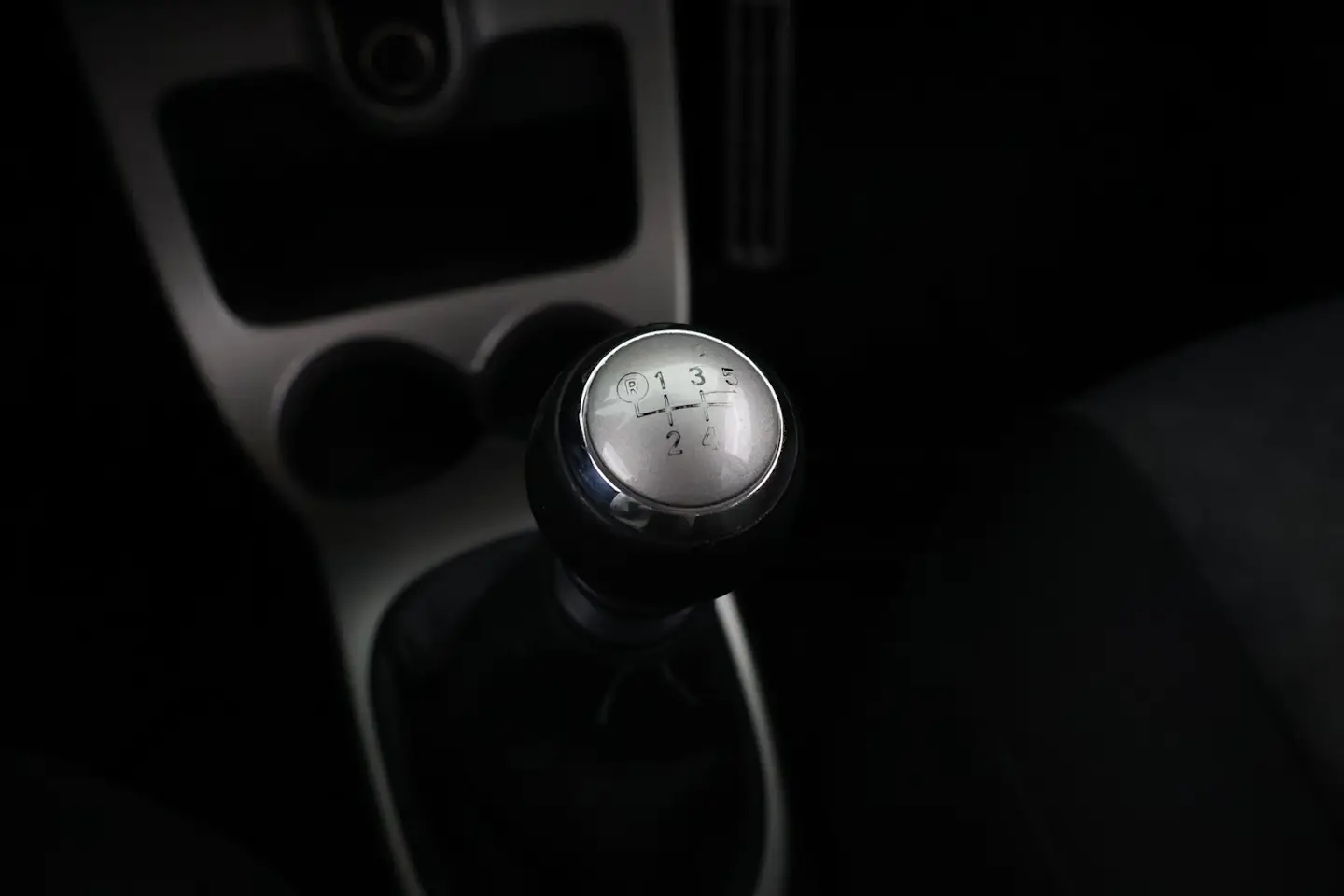 Car Image - 1PI52bHJ8EJa7rgqWoxKbf