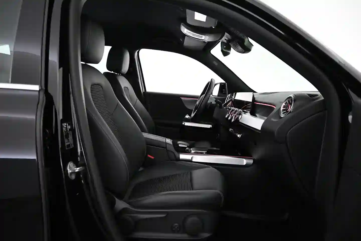 Car Image - 38vXukjXFUQDAlISBThIOd