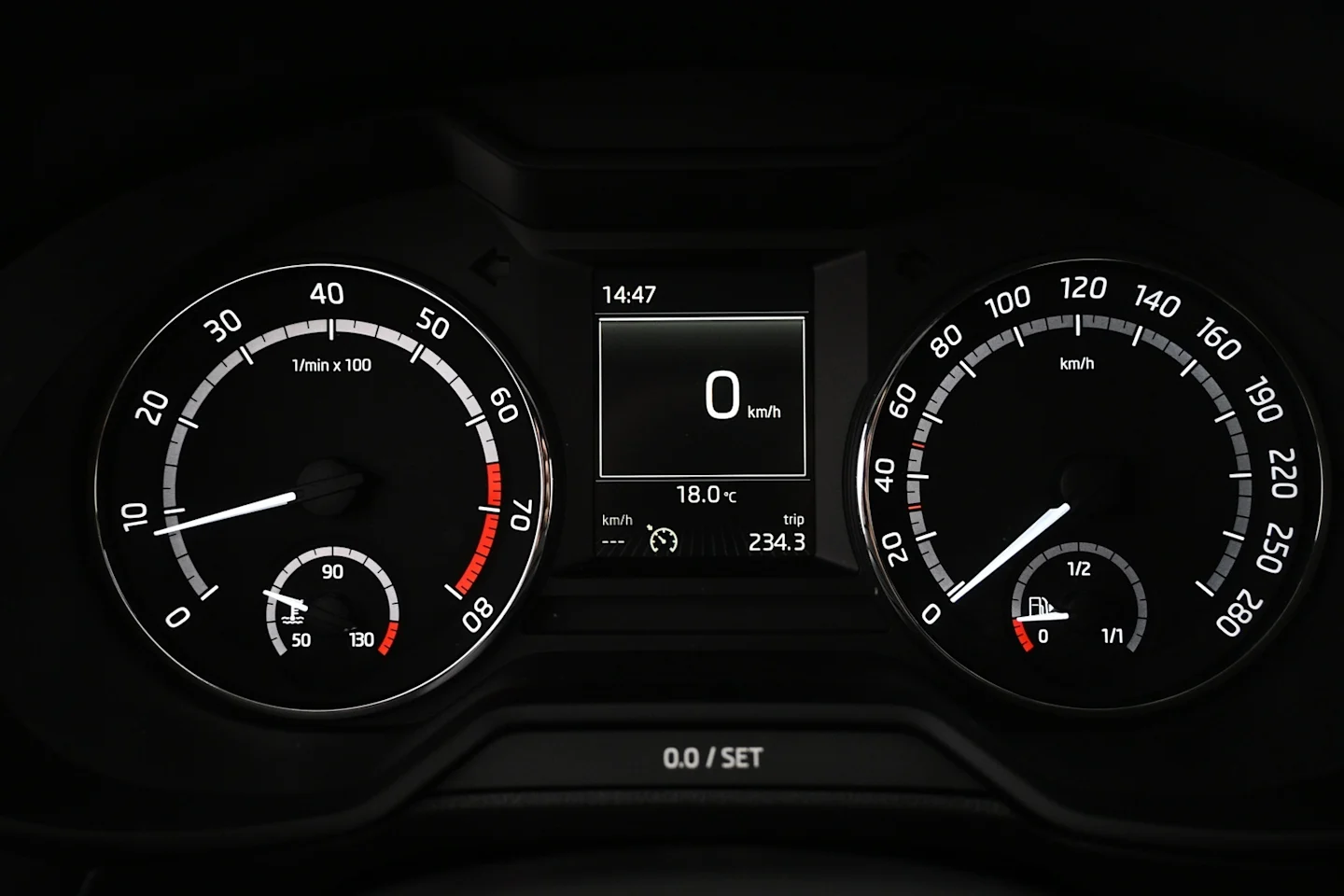Car Image - 781GFN3ZSYPGylXIAJVXz8