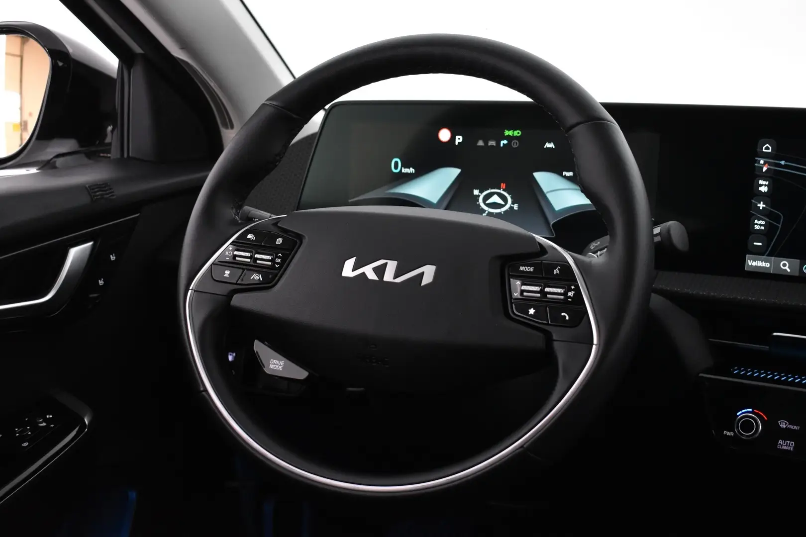 Car Image - 2VW3aPDBCmZc1B8tns5rHx