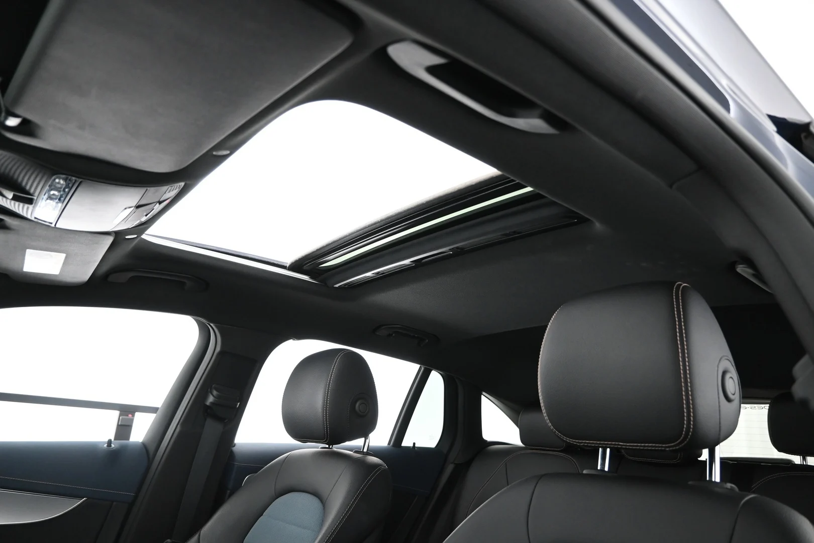 Car Image - KO0JW8P1RBLg3dCJ2Crce
