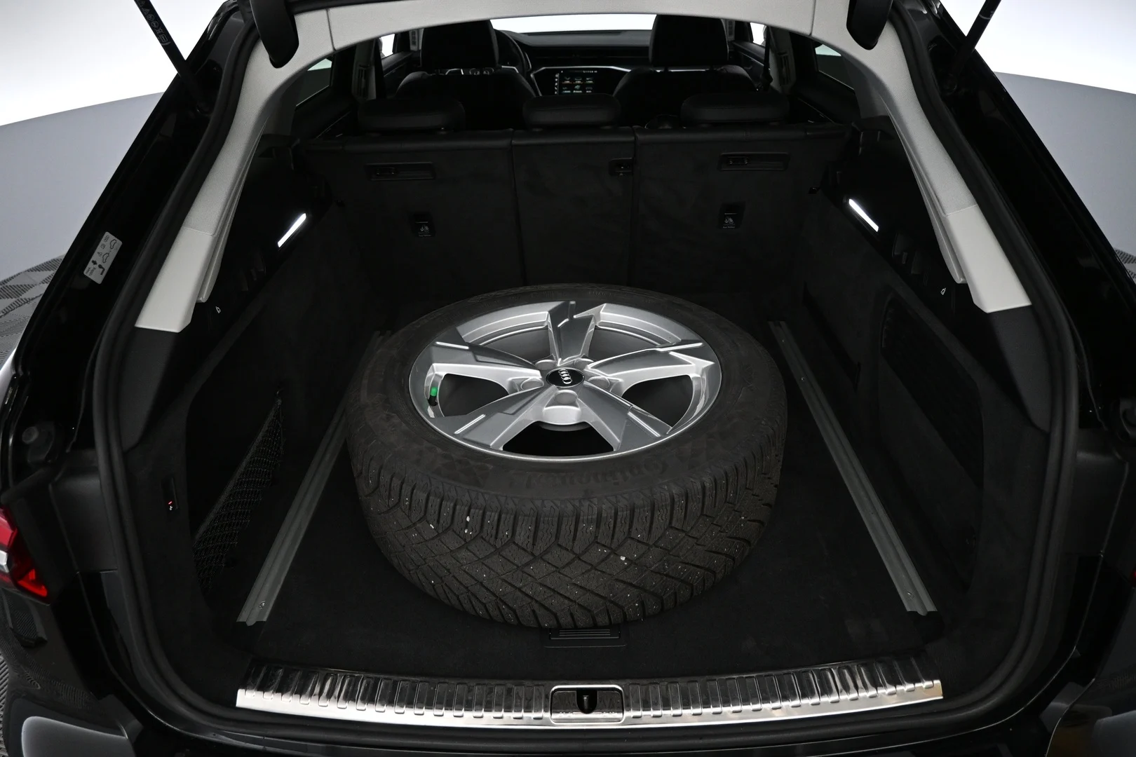 Car Image - 7fKLcxLWAPR2hJlbY3cCIh