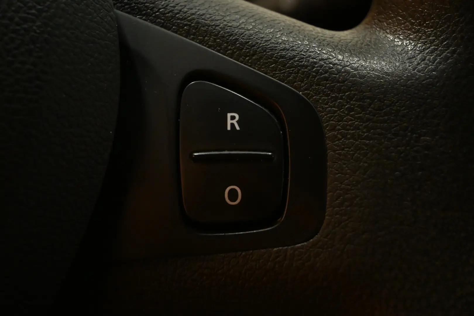 Car Image - 2t5zMWRSqUoCCn6Ni63Wtc
