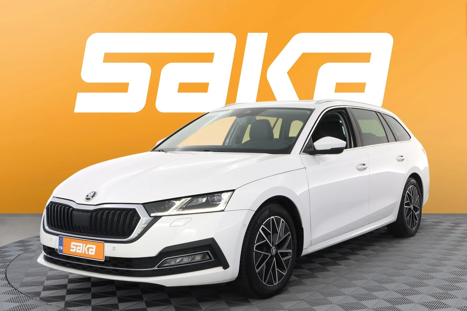 Car Image - 4Fwto4ynIOEyyqM6tQjU4k