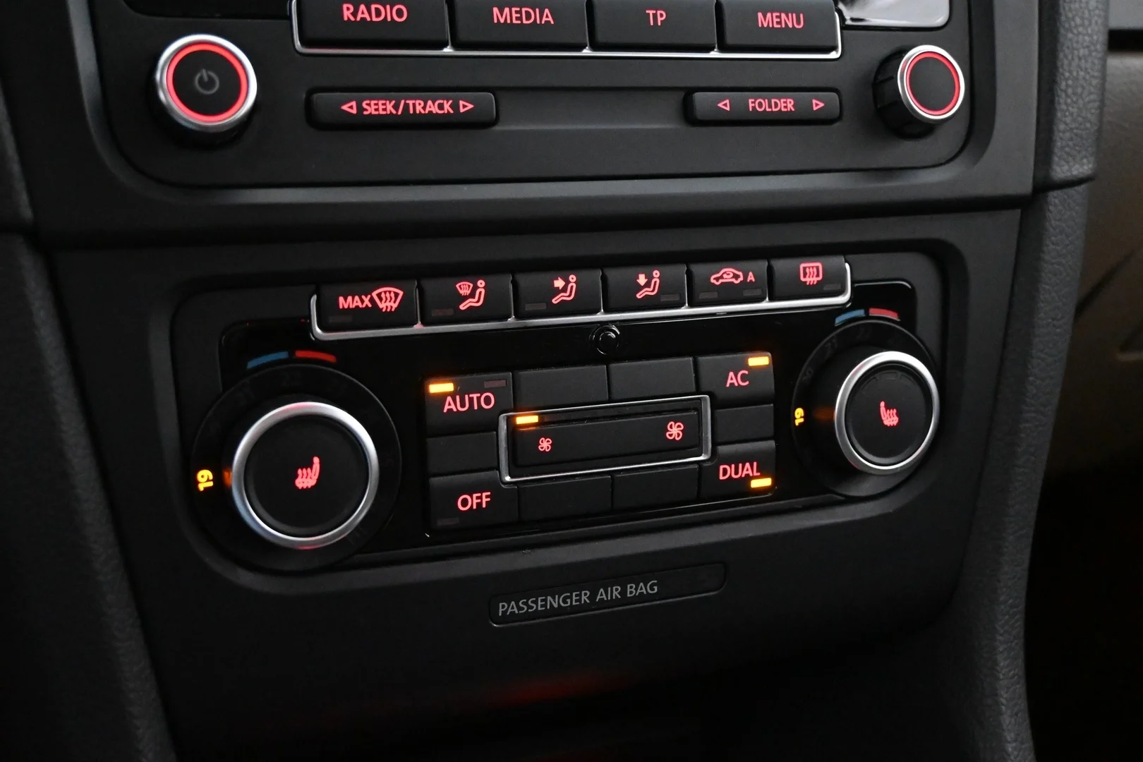 Car Image - 5lHihyGSVuJAWPEPVHQ7ve