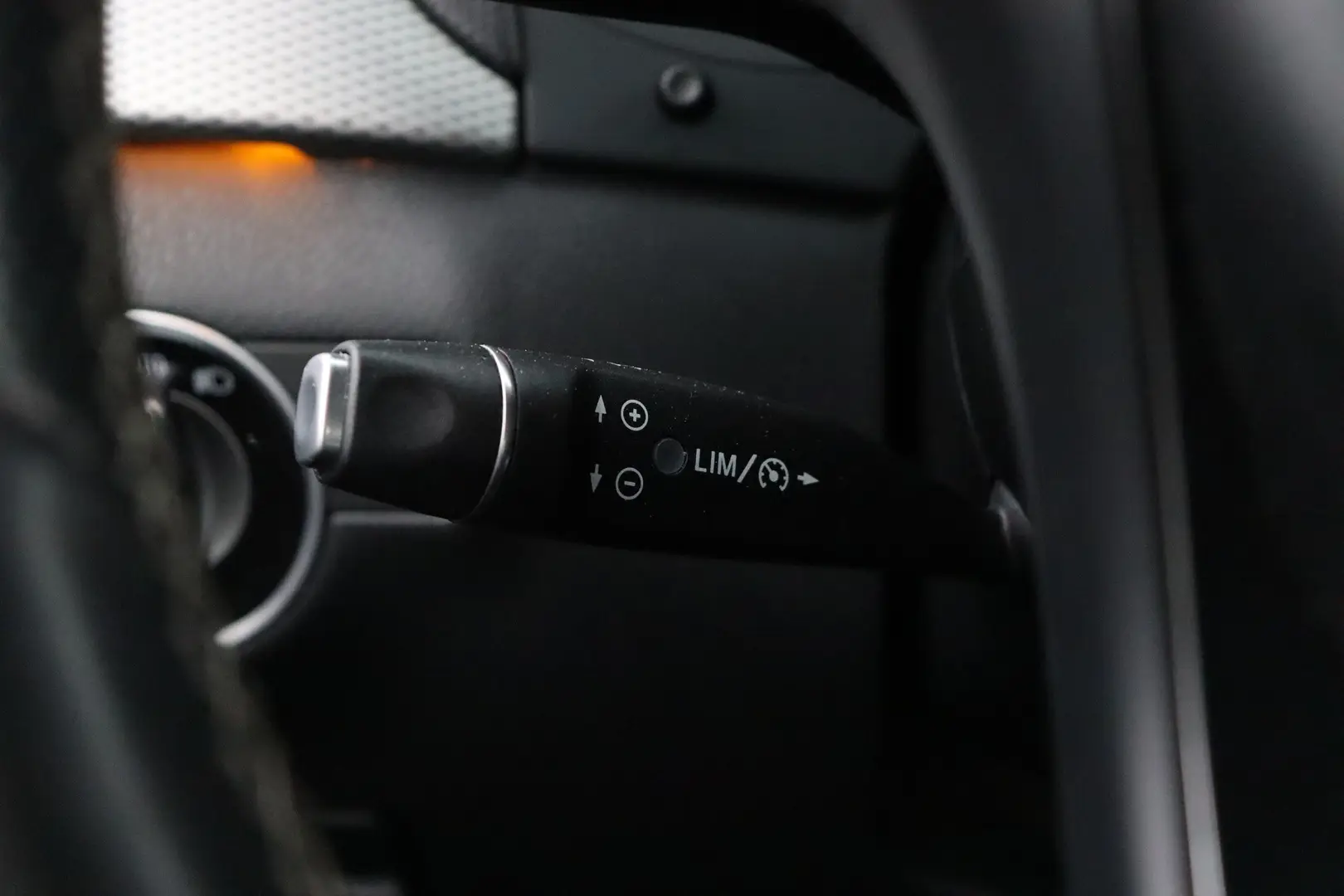 Car Image - 63U7z3QC4Lm5xdyZi4ukEs