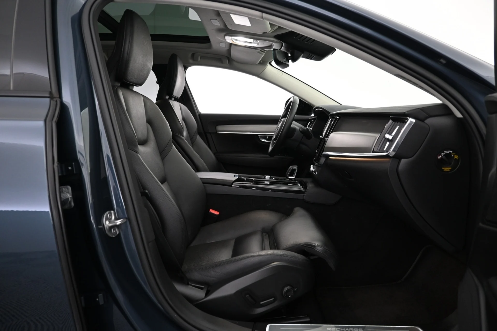 Car Image - 7F4bTxxIQGGBxNJvExgMyB
