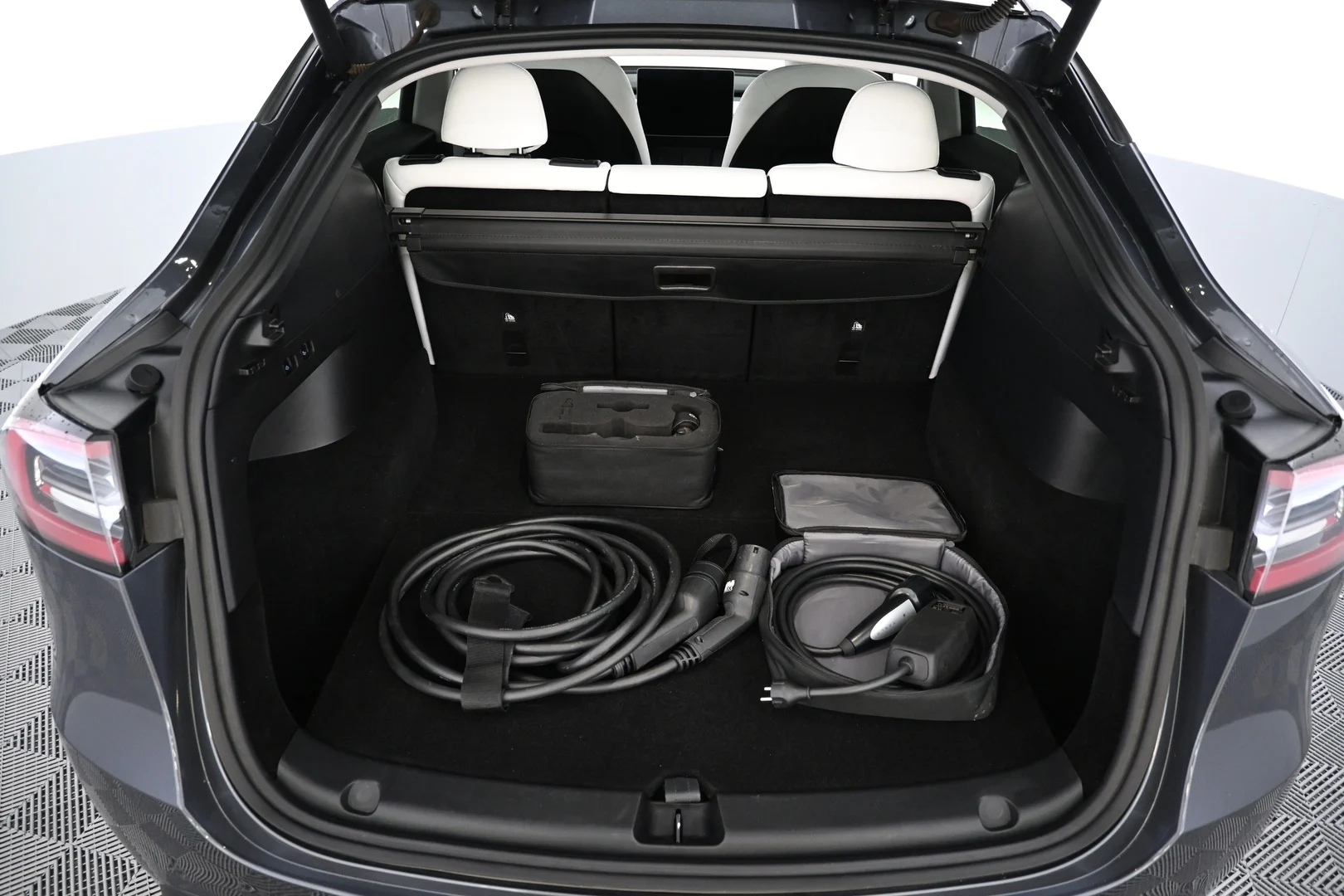 Car Image - 1cLmkpV2c5CJMqViH2Bag0