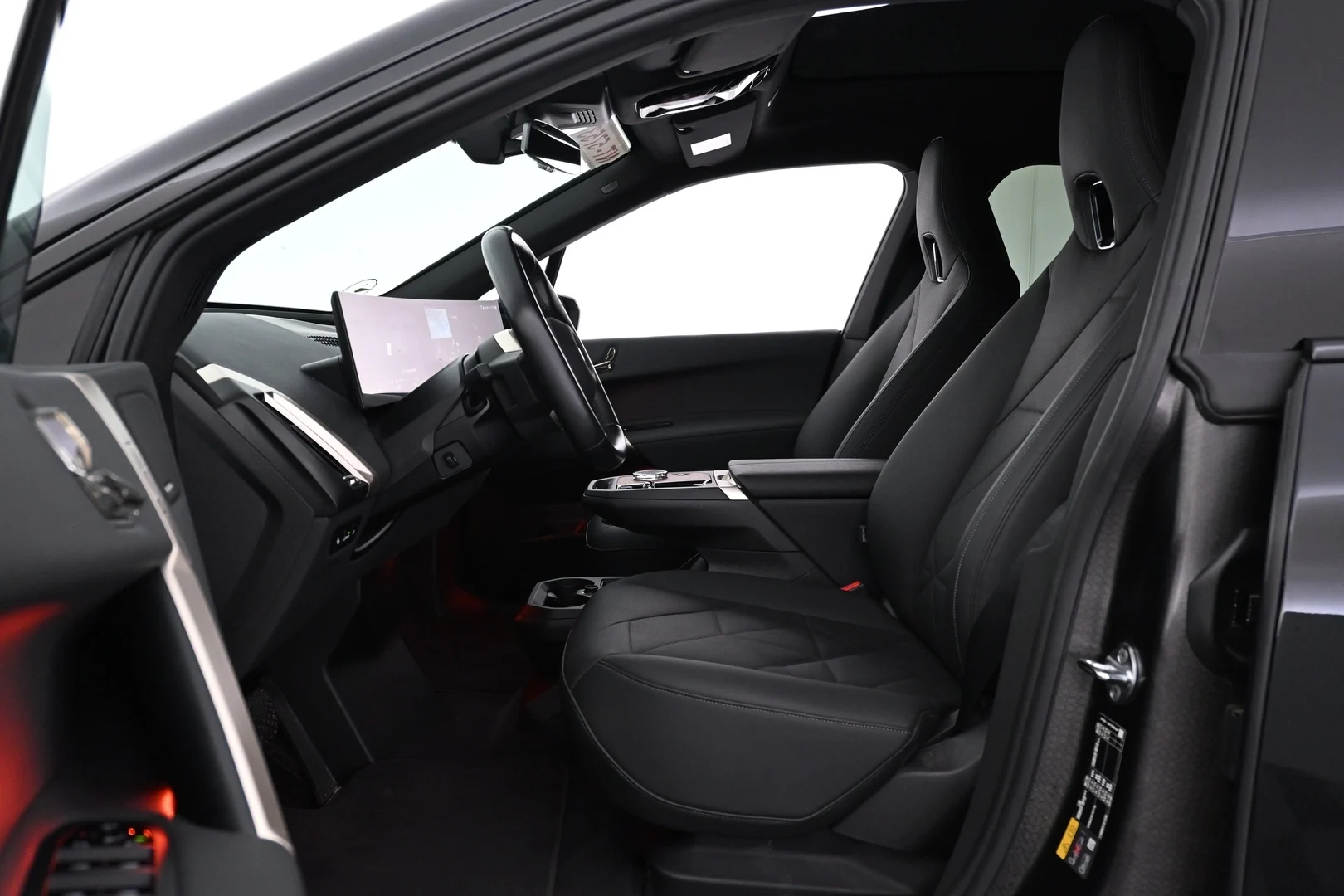 Car Image - 45TRT9rnKrD0LgRNoz2PIj