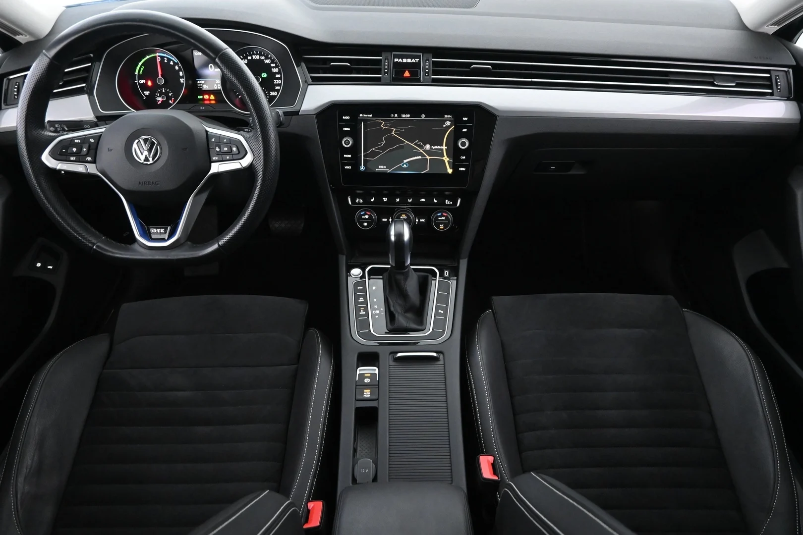 Car Image - 5hIPiGTa5y6SKn3fONbRGH