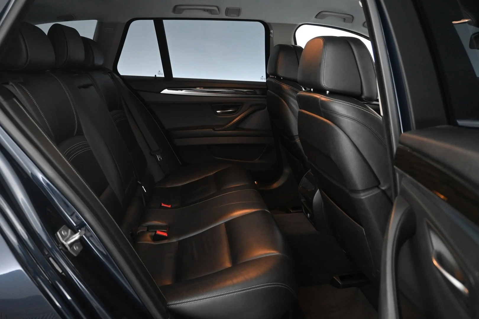Car Image - 1G9z215f8XNzaMl8Yf8CzS