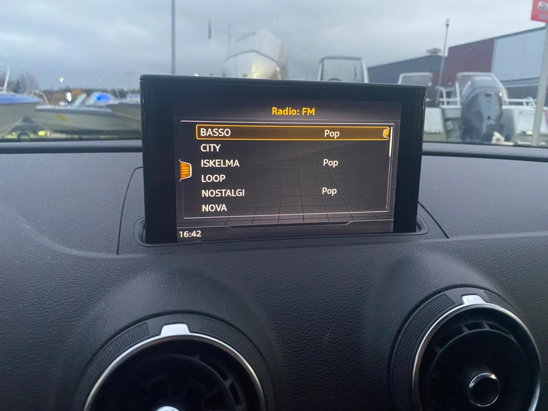 Car Image - 29yPX0FFoKntqSjgGO29T3