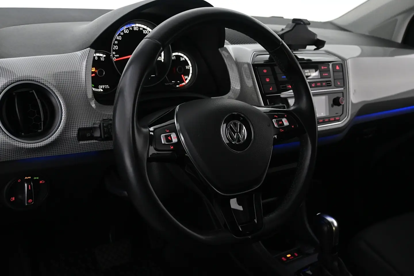 Car Image - 5R7p54NzLcq6mDvDKv9kd2