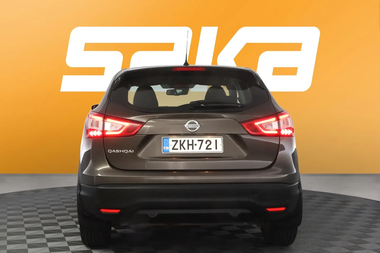 Car Image - 7l2MUxzMMZWmWiRGr6okj6