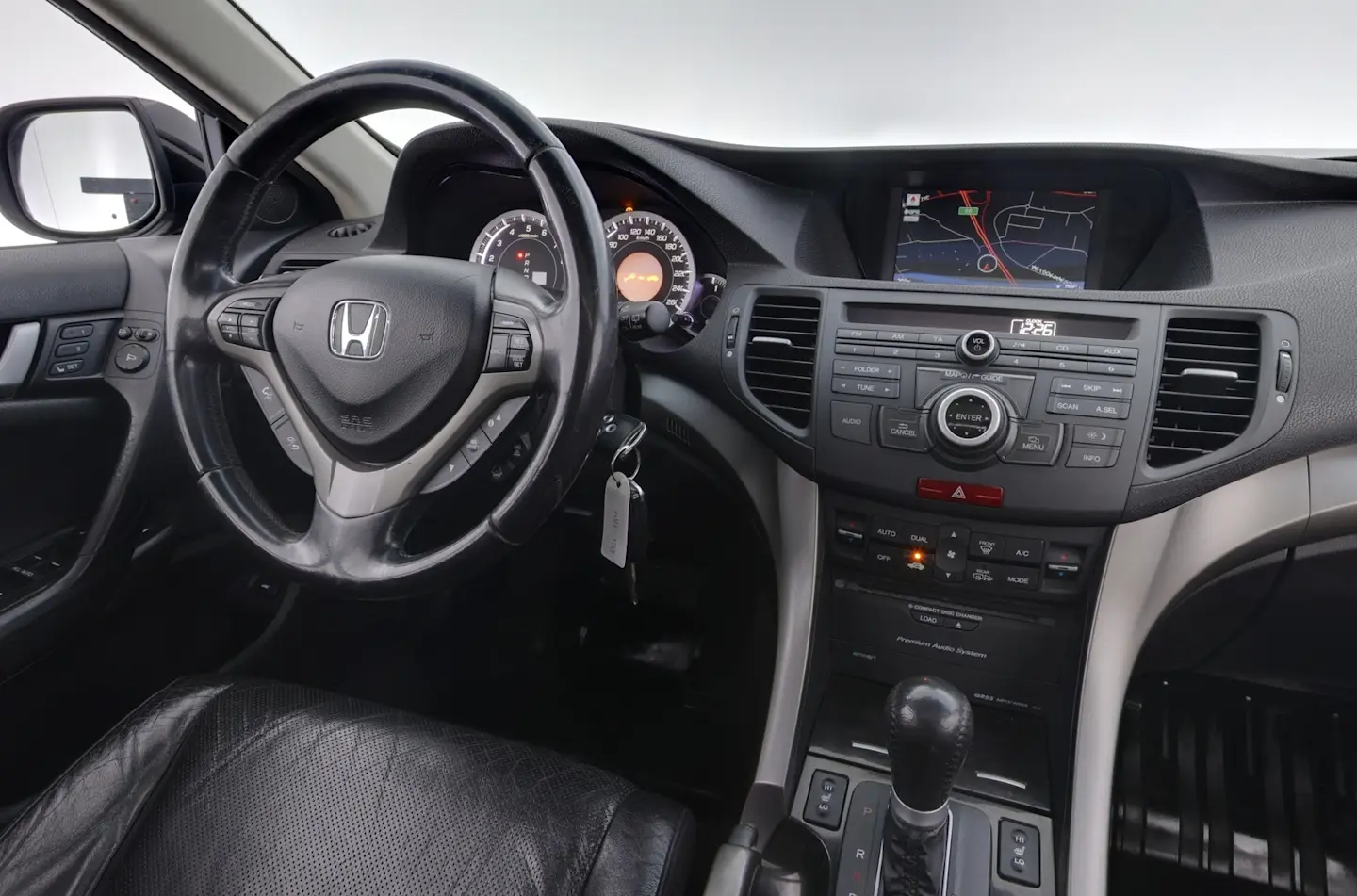 Car Image - 4k7NB2Cdi5NvYmyvvypPX8