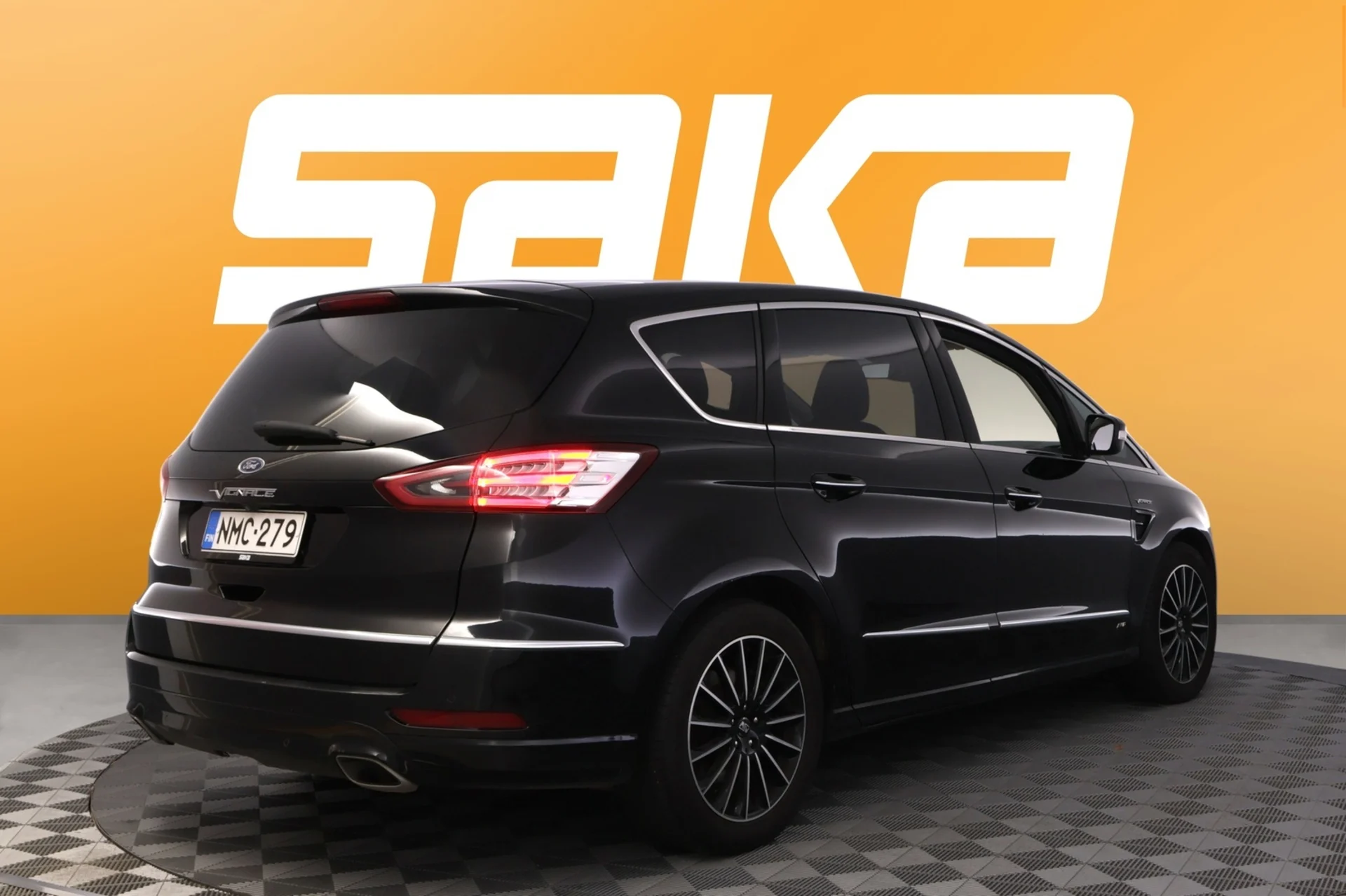 Car Image - 5TtqaYKCW9FIxecVaWRxpe