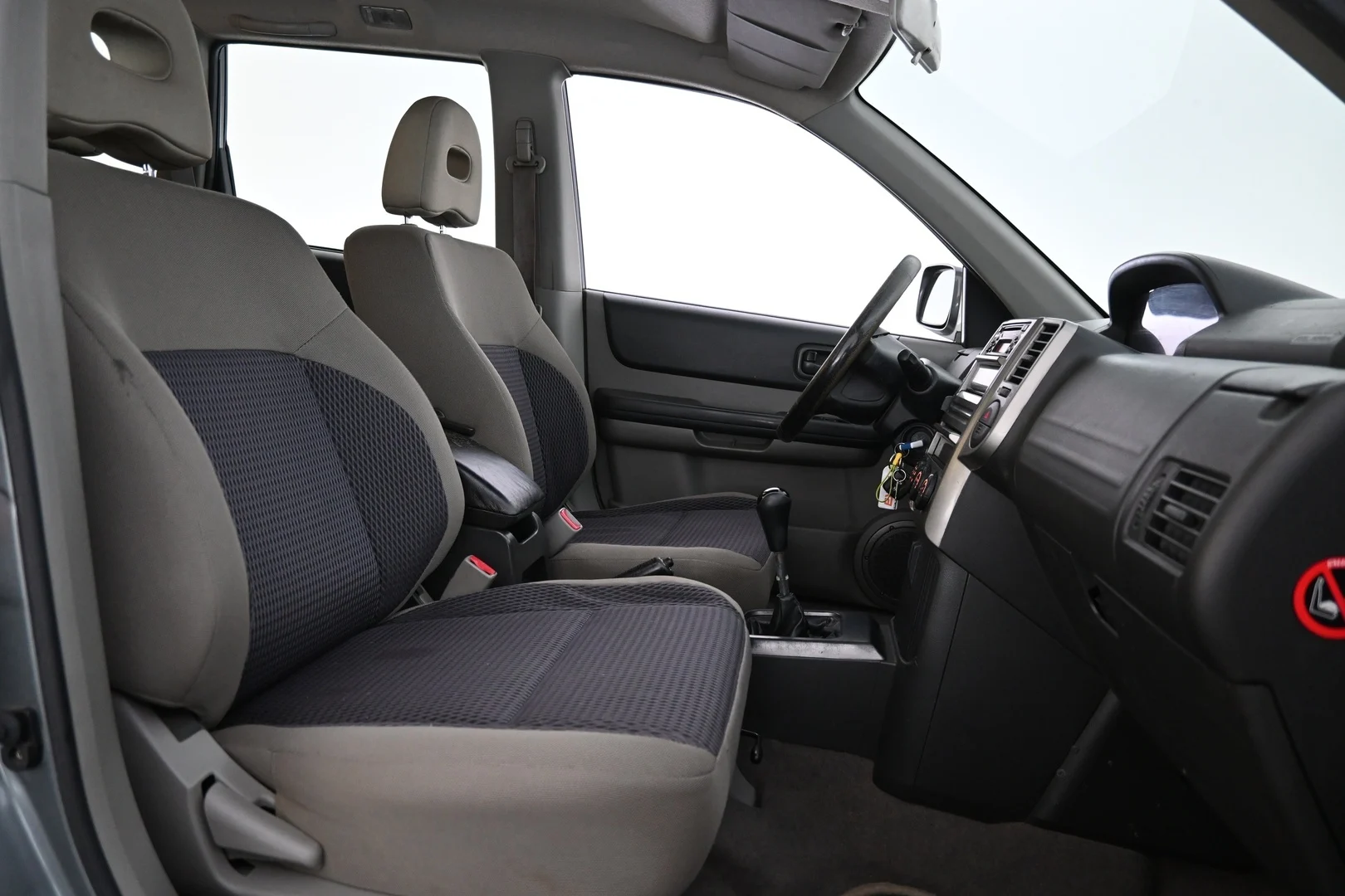 Car Image - 45JY8tqQpWcu3jvV06Rj65