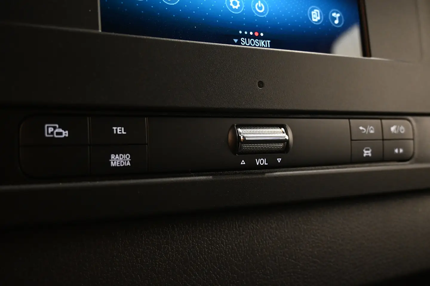 Car Image - 2vzqsaIVLKqSIltqTGD6Q8