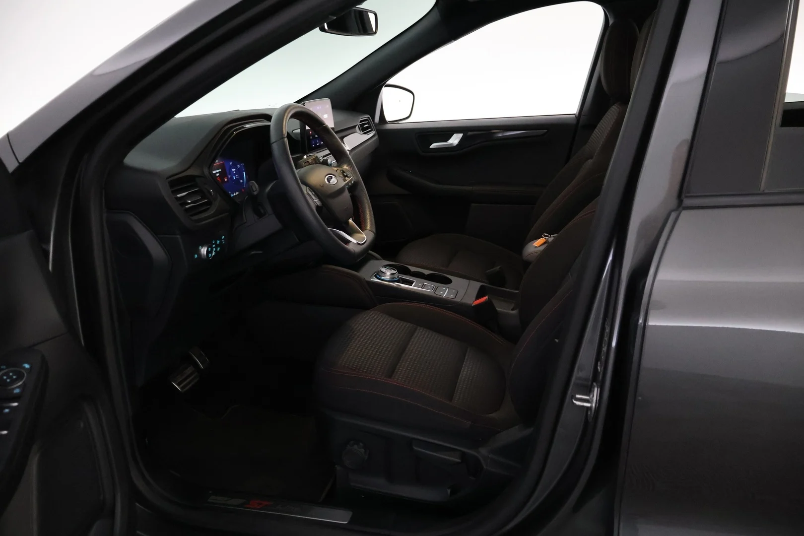 Car Image - 4ZYVWnRxELcIsxT3NBBqIs